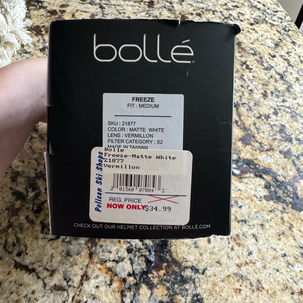 Bollé Ski Goggles - Picture 6 of 8